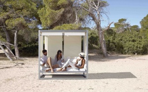 Những bí kíp giúp bạn luôn khỏe mạnh và an toàn trong mùa Hè