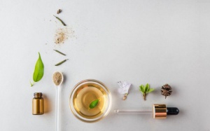 11 loại tinh dầu giúp vết thương trên da nhanh lành, không để lại sẹo