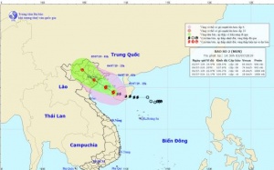 Bão số 2 gây mưa lớn ở Bắc Bộ và Trung Bộ