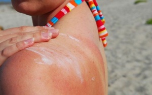 Ăn gì để phòng ngừa cháy nắng, ung thư da?