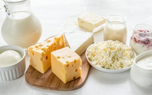 Uống sữa bò có thể ngăn ngừa bệnh mạn tính?