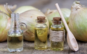 Muốn tóc chắc khỏe và bóng mượt: Hãy thử dùng nước ép hành tây