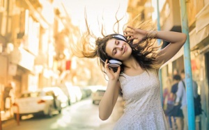 Tử vi thứ Tư (24/7/2019): Xử Nữ nên nghe nhạc để thư giãn, cải thiện tâm trạng