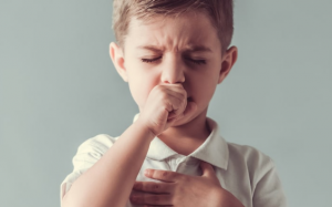 Trẻ bị ho và thở khò khè là do hen suyễn hay bệnh gì khác? 
