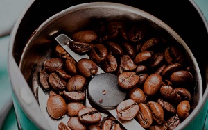 5 thói quen sai lầm biến cà phê thành “thuốc độc”