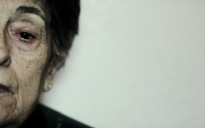 Người cao tuổi hay cáu gắt có phải do trầm cảm?