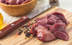 Vitamin K2 giúp xương chắc khỏe, phòng bệnh tim mạch và ung thư