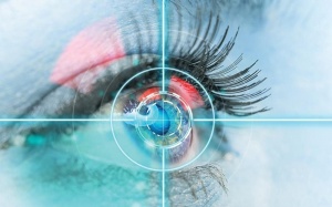 Bị cận thị 8 độ và loạn thị có nên mổ mắt?