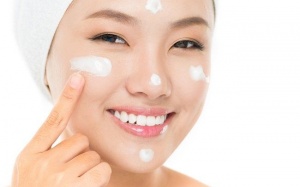 Hướng dẫn xây dựng kế hoạch trẻ hóa da, chống lão hóa cho phụ nữ 40+ 