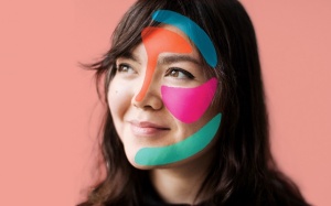 Vị trí mụn trứng cá trên gương mặt nói lên điều gì về sức khỏe?