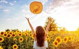 Tử vi thứ Ba (20/8/2019): Bọ Cạp cứ sống vui vẻ, tự do làm điều mình muốn!