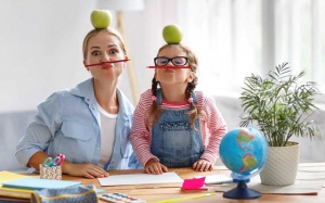 Tử vi Chủ nhật (25/8/2019): Song Ngư nên dành thời gian bên trẻ nhỏ