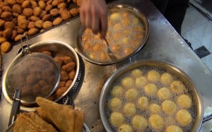 Vì sao người bị viêm ruột nên hạn chế ăn đồ chiên rán?