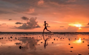 Chuyên gia chỉ dẫn cụ thể nên ăn gì trước, trong và sau khi chạy bộ