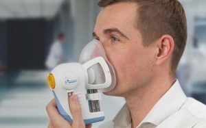 Anh: Phát hiện ung thư phổi chỉ trong 6 phút nhờ kiểm tra hơi thở