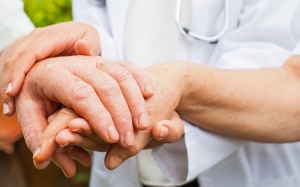 Run tay chân không hẳn là do Parkinson, nhưng đừng vội mừng!