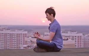 Giảm lo lắng, căng thẳng không hề khó nếu thực hiện những điều sau