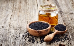 Lợi ích sức khỏe của dầu hạt thì là đen bạn không nên bỏ qua