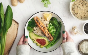 Người bị thiếu máu cơ tim nên ăn gì để làm sạch động mạch?