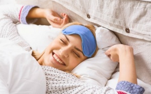 Infographic: 8 cách cải thiện chất lượng giấc ngủ, ngủ ngon hơn mỗi ngày