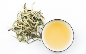 Trà trắng và 6 lợi ích sức khỏe bạn sẽ không muốn bỏ qua