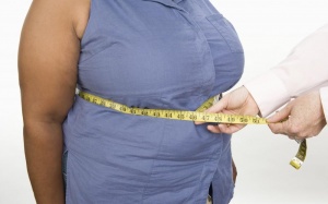 Người cao tuổi nên làm gì để kiểm soát cân nặng?