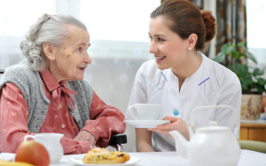 Những đồ ăn người cao tuổi nên hạn chế 