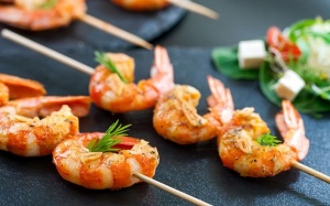 Người bệnh đái tháo đường có ăn được tôm không?