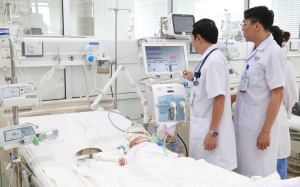 Nguy hại khi tự ý chữa bệnh bằng thuốc Đông y không rõ chất lượng