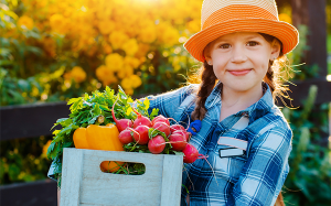 Trẻ bị táo bón: Nên bổ sung chất xơ thế nào và bao nhiêu là đủ?