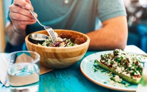 Chế độ ăn giàu thực vật có thể ngăn ngừa suy giảm nhận thức