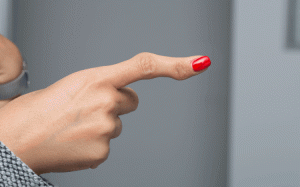 Dùng TPCN Hoàng Thống Phong có giúp phòng ngừa biến chứng gout không?