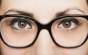 Nên bổ sung loại vitamin nào cho mắt sáng, khỏe mạnh?