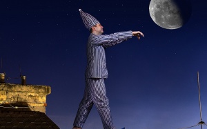 Bạn làm những gì khi bị mộng du? 