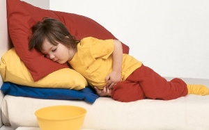 Bố mẹ nhiễm vi khuẩn HP, làm sao để phòng bệnh được cho con?