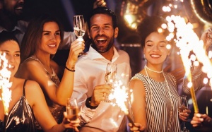 Tử vi thứ Bảy (4/1/2020): Nhân Mã nên tích cực tham gia các sự kiện xã hội