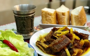 Đổi vị ngày đầu tuần với bò kho gừng