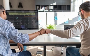 Tử vi Chủ nhật (19/1/2020): Bạch Dương rất vui khi được mọi người tôn trọng