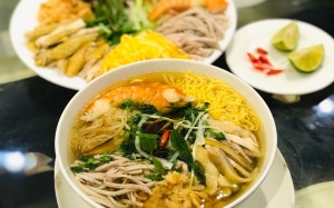 Đầu năm ăn món ngon Hà thành - bún thang