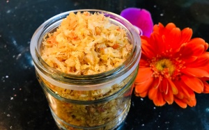 Ruốc tôm mẹ làm, cả nhà đều thích