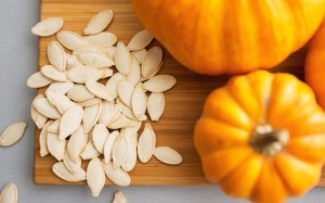 Người bệnh đái tháo đường có ăn được hạt bí không?