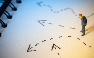 Tử vi Chủ nhật (23/2/2020): Bọ Cạp sẽ phải đưa ra một quyết định quan trọng