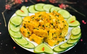 Tối nay ăn gì: Đậu phụ chiên sốt trứng muối