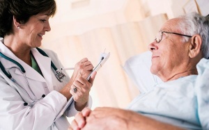  Dùng TPCN Ích Thận Vương có giúp giảm độ suy thận không?