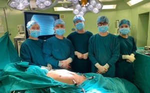 Lần đầu tiên cắt thực quản tạo hình bằng dạ dày cho bệnh nhân ung thư