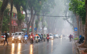 Dự báo thời tiết đêm 16/3 và ngày 17/3: Hà Nội sáng sớm sương mù, nhiều mây, mưa rải rác