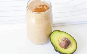 Giảm cân với sinh tố Keto bơ, hạt chia, cacao