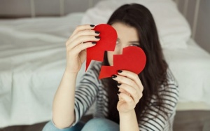 Tử vi thứ Năm (26/3/2020): Bạch Dương không gặp may trong chuyện tình cảm