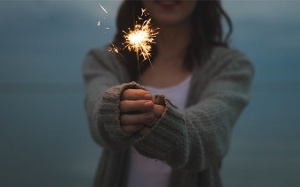 Tử vi thứ Bảy (11/4/2020): Song Tử nên cởi mở hơn với những điều mới mẻ