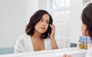 5 dấu hiệu lão hóa da bạn không nên bỏ qua